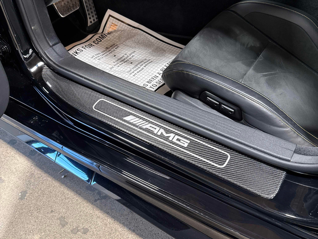 Mercedes-Benz AMG GT 4.0L 8cyl RWD - автомобили, коли, обяви за нови и употребявани 9