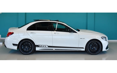 mercedes-benz-amg-gt-4-door-coupe-c-63-amg - 2