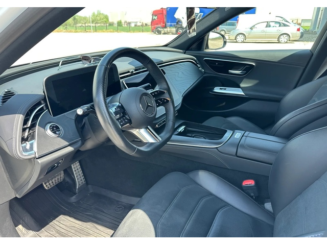 Mercedes-Benz AMG GT 4-Door Coupe E 200 AMG-Line - автомобили, коли, обяви за нови и употребявани 4