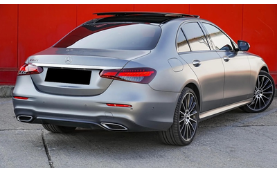 mercedes-benz-amg-gt-4-door-coupe-e-200-amg-line - 4