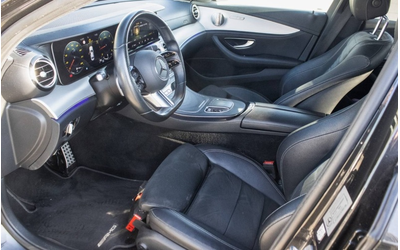 Mercedes-Benz AMG GT 4-Door Coupe E 220d 4Matic AMG Line - автомобили, коли, обяви за нови и употребявани 8