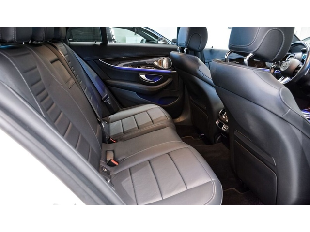 Mercedes-Benz AMG GT 4-Door Coupe E 220d 4Matic AMG Line - автомобили, коли, обяви за нови и употребявани 12