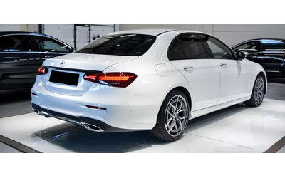 mercedes-benz-amg-gt-4-door-coupe-e-220d-4matic-amg-line - 3