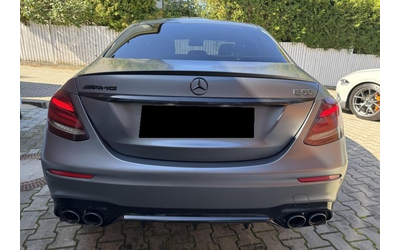 mercedes-benz-amg-gt-4-door-coupe-e-53-amg-4matic - 3