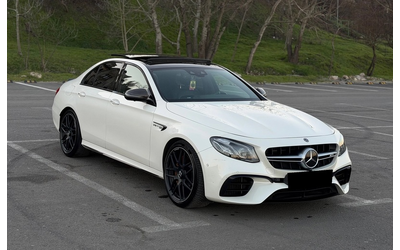 mercedes-benz-amg-gt-4-door-coupe-e-63s-amg-4matic - 0