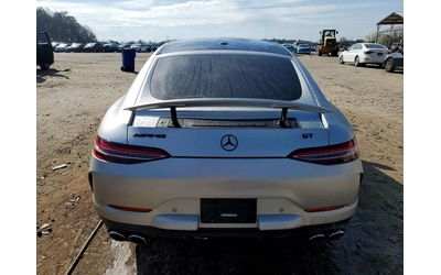 mercedes-benz-amg-gt - 4