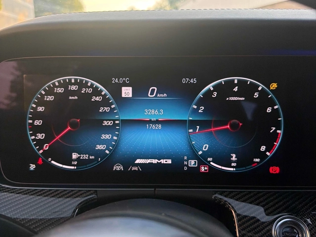 Mercedes-Benz AMG GT 63 S* 4MATIC* BURMESTER* PANO* ПОДГРЕВ* ОБДУХВАНЕ* - автомобили, коли, обяви за нови и употребявани 7