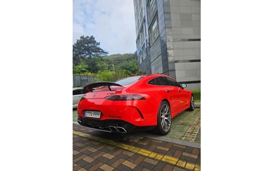 mercedes-benz-amg-gt - 1