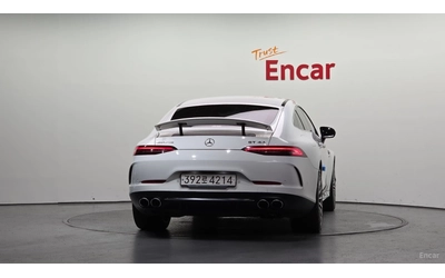 mercedes-benz-amg-gt - 3
