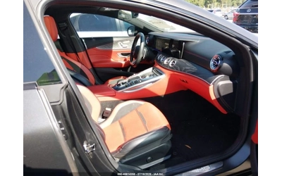 mercedes-benz-amg-gt - 4