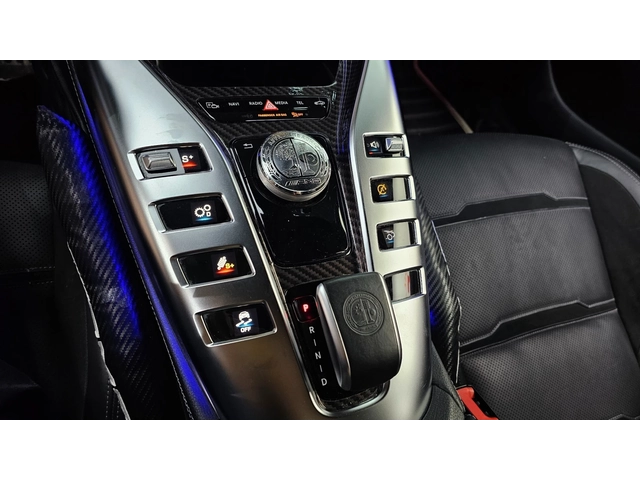 Mercedes-Benz AMG GT 43 4MATIC+ - автомобили, коли, обяви за нови и употребявани 8