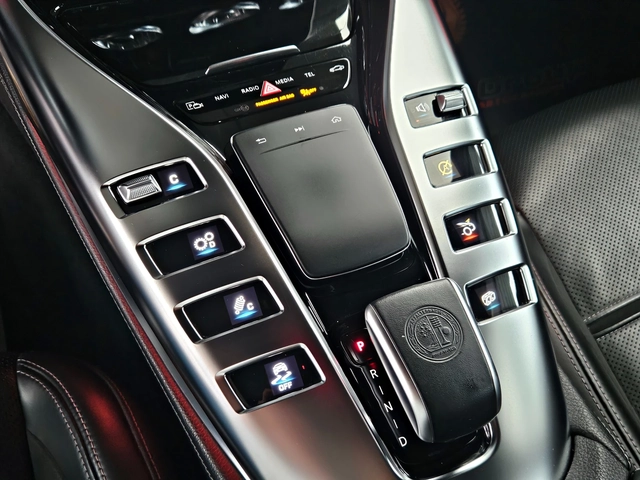 Mercedes-Benz AMG GT 53/4MAT/DISTR/PANO/HUD/МАСАЖ/ОБДУХ/BURMESTER/LIZIN - автомобили, коли, обяви за нови и употребявани 10