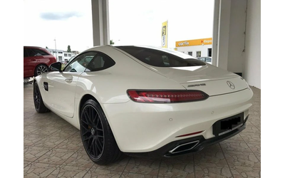 mercedes-benz-amg-gt-s - 3