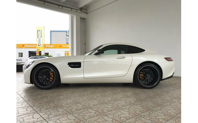 mercedes-benz-amg-gt-s - 4