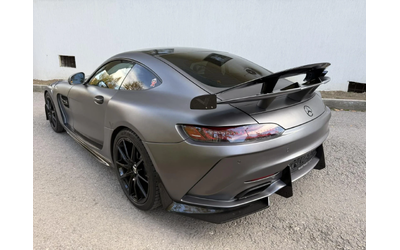 mercedes-benz-amg-gt-s - 4