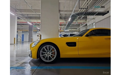 mercedes-benz-amg-gt-s - 3