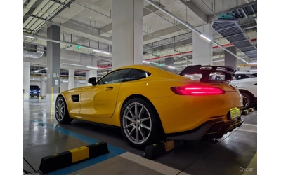 mercedes-benz-amg-gt-s - 4