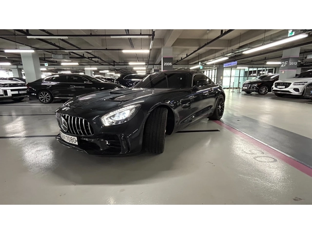 Mercedes-Benz AMG GT S - автомобили, коли, обяви за нови и употребявани 1