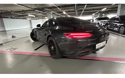 mercedes-benz-amg-gt-s - 4