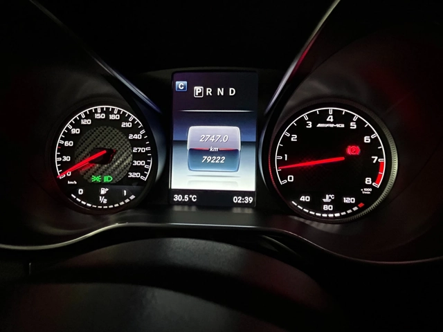 Mercedes-Benz AMG GT S - автомобили, коли, обяви за нови и употребявани 7