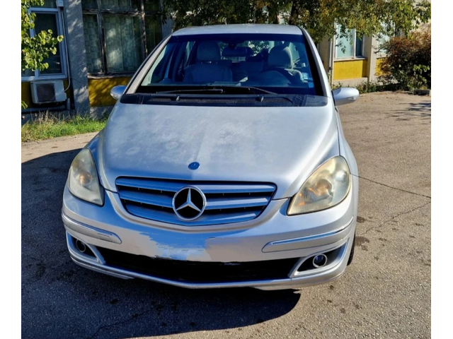 Mercedes-Benz B 180 201х.км/ОБСЛУЖЕН/ - автомобили, коли, обяви за нови и употребявани 3