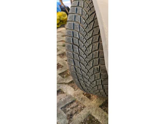 Mercedes-Benz B 180 201х.км/ОБСЛУЖЕН/ - автомобили, коли, обяви за нови и употребявани 9