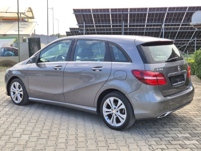 Mercedes-Benz B 180 1.5дизел 109к.с. - автомобили, коли, обяви за нови и употребявани 9