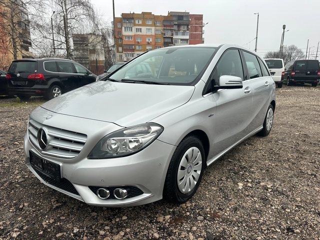 Mercedes-Benz B 180 1.6Ti 122kc NAVI TOPPPPP - автомобили, коли, обяви за нови и употребявани 0