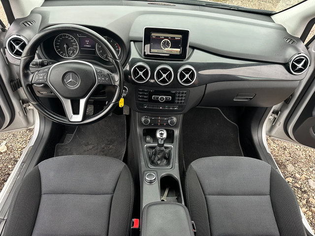 Mercedes-Benz B 180 1.6Ti 122kc NAVI TOPPPPP - автомобили, коли, обяви за нови и употребявани 9