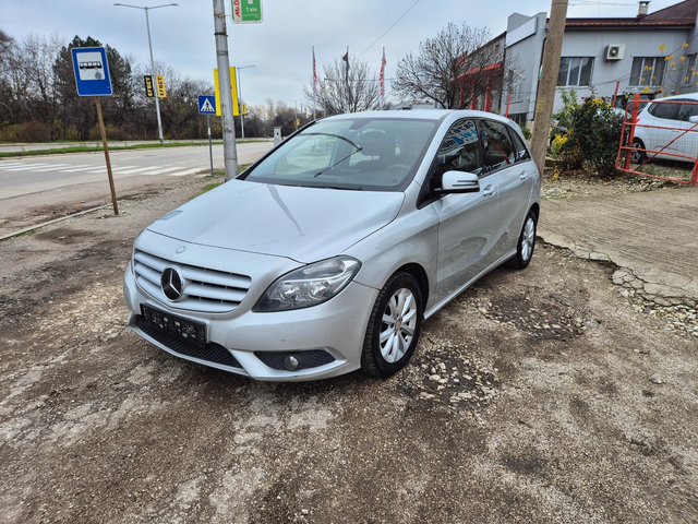 Mercedes-Benz B 180 EXECUTIVE - автомобили, коли, обяви за нови и употребявани 2
