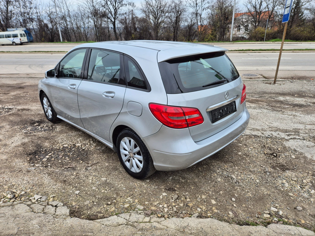Mercedes-Benz B 180 EXECUTIVE - автомобили, коли, обяви за нови и употребявани 4