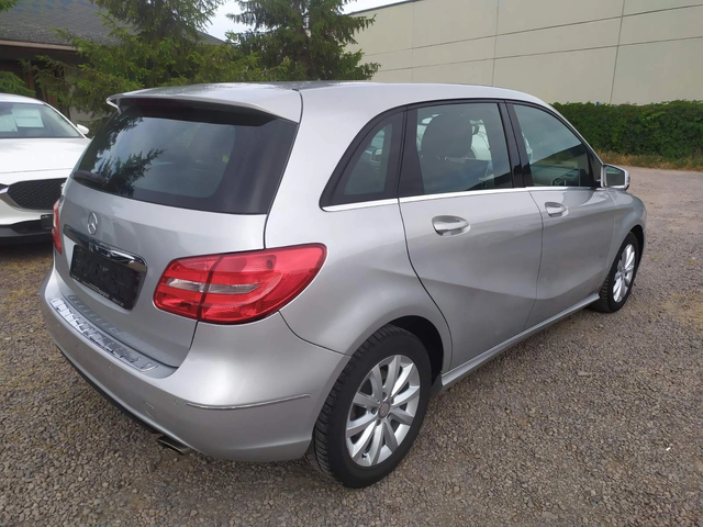 Mercedes-Benz B 180 B180, 122 к.с - автомобили, коли, обяви за нови и употребявани 5