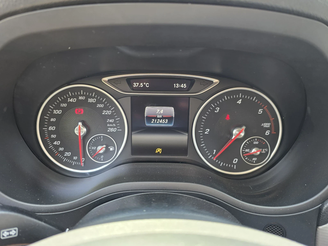 Mercedes-Benz B 180 Топ състояние - автомобили, коли, обяви за нови и употребявани 15