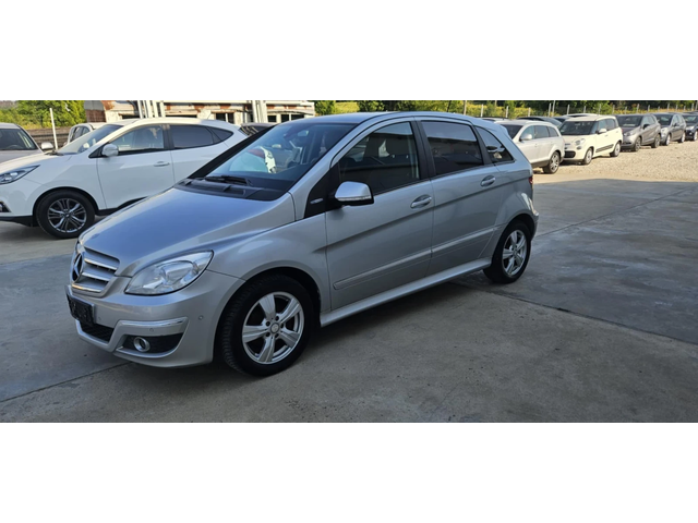 Mercedes-Benz B 180 180* Navi* 135000km* UNIKAT* - автомобили, коли, обяви за нови и употребявани 2