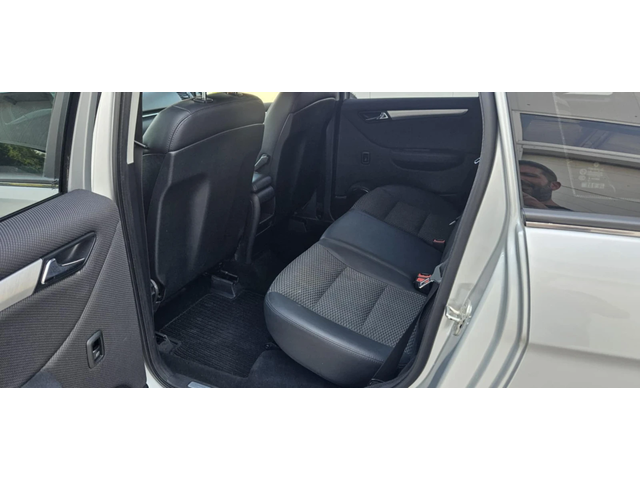 Mercedes-Benz B 180 180* Navi* 135000km* UNIKAT* - автомобили, коли, обяви за нови и употребявани 7