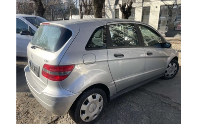 mercedes-benz-b-180 - 3