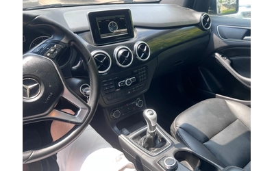 Mercedes-Benz B 180 Executive Full edition Led - автомобили, коли, обяви за нови и употребявани 12