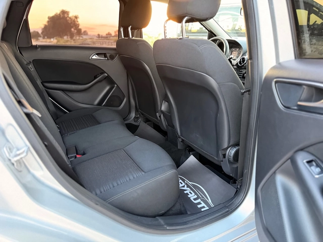 Mercedes-Benz B 180 CDI - автомобили, коли, обяви за нови и употребявани 12