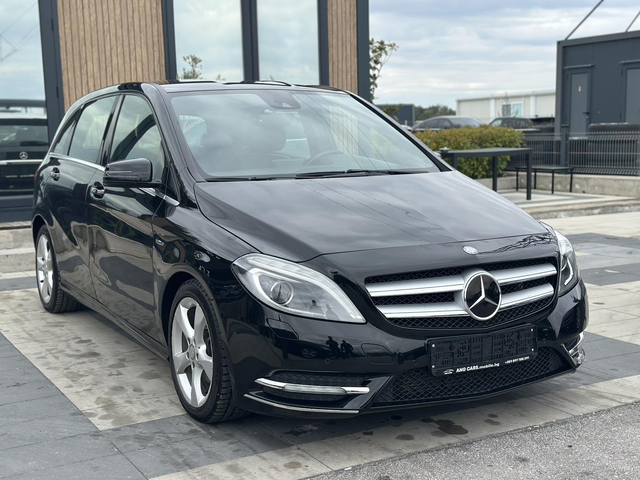 Mercedes-Benz B 180 CDI 2012 - автомобили, коли, обяви за нови и употребявани 2