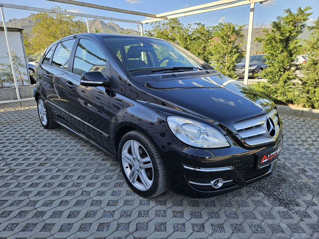 Mercedes-Benz B 200 2.0i-136кс= FACE= SPORT= ПАНОРАМА= H&K= EURO 5A - автомобили, коли, обяви за нови и употребявани 1