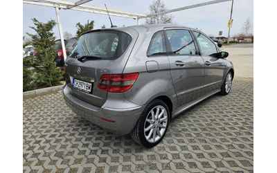 mercedes-benz-b-200 - 2