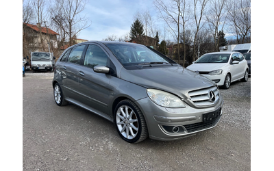 mercedes-benz-b-200 - 1