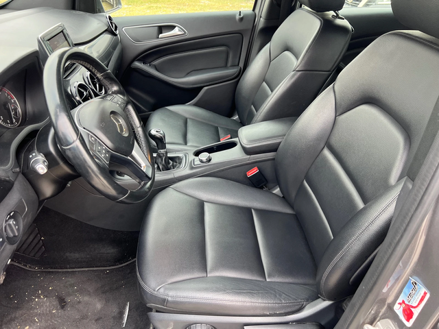 Mercedes-Benz B 200 2.0 - автомобили, коли, обяви за нови и употребявани 8