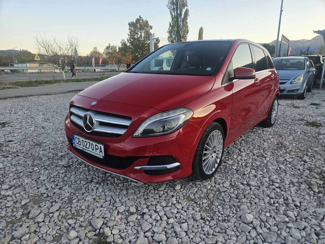 Mercedes-Benz B 200 - автомобили, коли, обяви за нови и употребявани 0