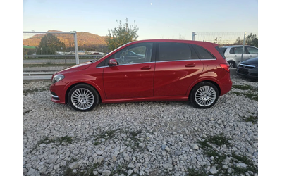 mercedes-benz-b-200 - 1