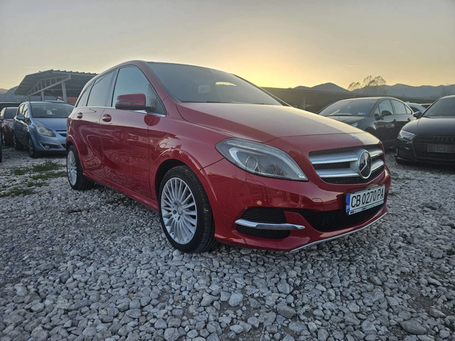 Mercedes-Benz B 200 - автомобили, коли, обяви за нови и употребявани 6