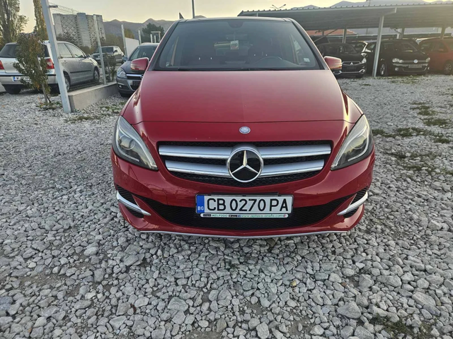 Mercedes-Benz B 200 - автомобили, коли, обяви за нови и употребявани 7