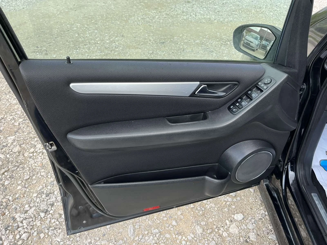 Mercedes-Benz B 200 2.0CDI 140кс 6 СКОРОСТИ FACE КЛИМАТРОНИК ИТАЛИЯ - автомобили, коли, обяви за нови и употребявани 6