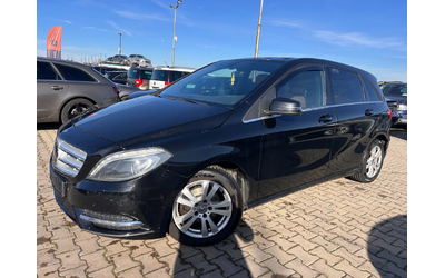 mercedes-benz-b-220 - 0