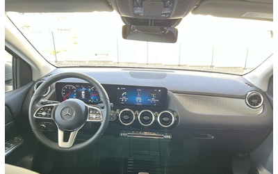 Mercedes-Benz B 220 D 4M - автомобили, коли, обяви за нови и употребявани 10